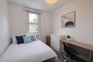 Photo 12- click for photo gallery